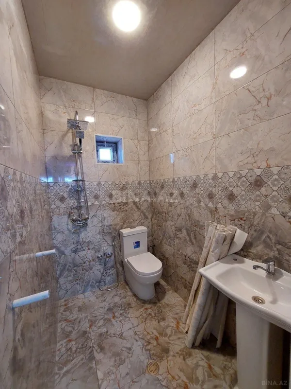 Satılır 4 otaqlı həyət evi 100 m²