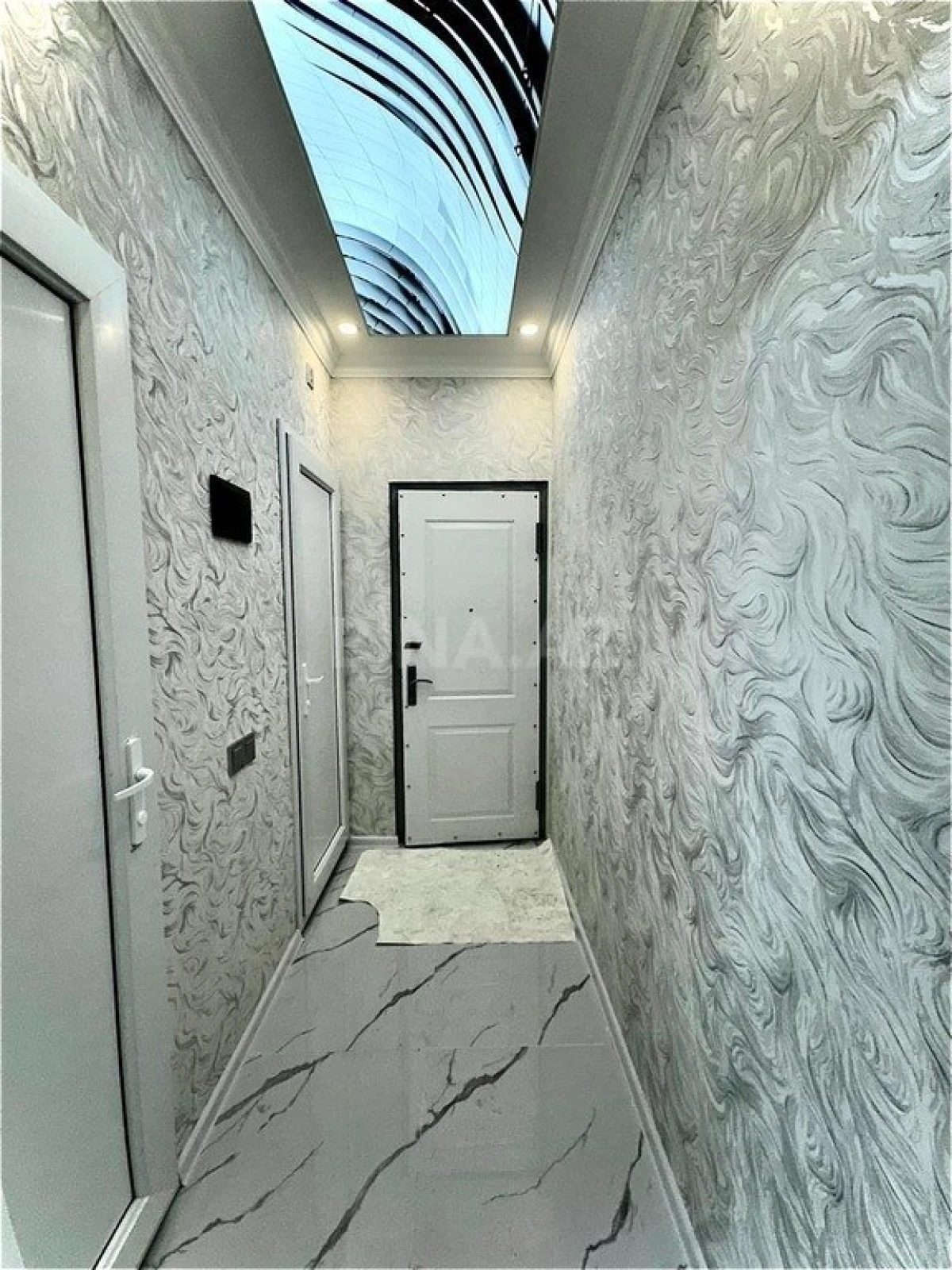 Satılır 2 otaqlı mənzil 45 m²