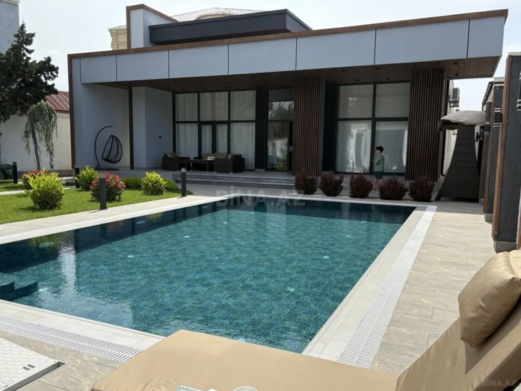 Kirayə verilir 5 otaqlı həyət evi 320 m²