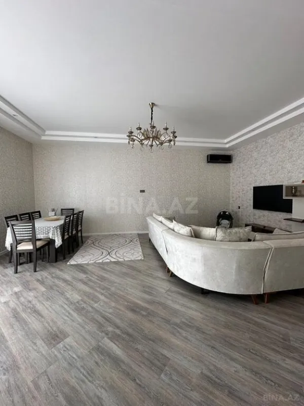 Kirayə verilir 5 otaqlı həyət evi 320 m²