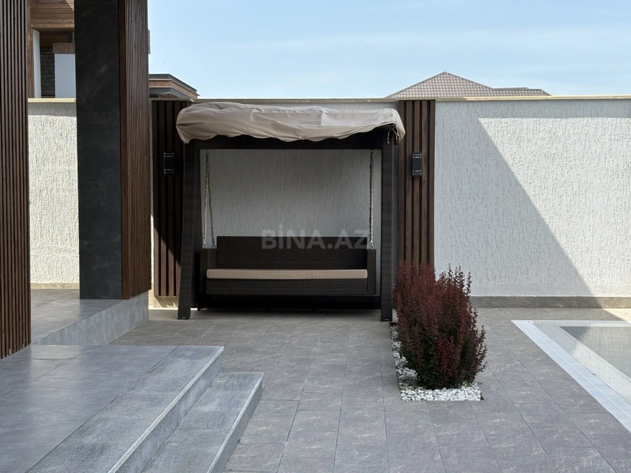 Kirayə verilir 5 otaqlı həyət evi 320 m²
