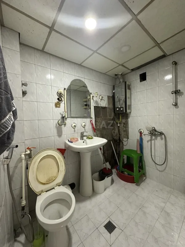 Satılır 2 otaqlı mənzil 65 m²