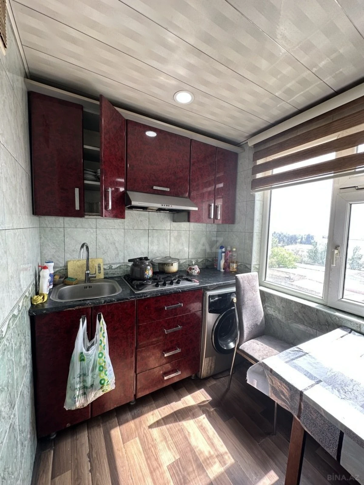 Satılır 2 otaqlı mənzil 65 m²
