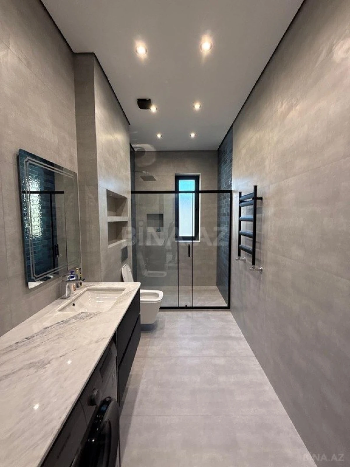 Kirayə verilir 4 otaqlı həyət evi 240 m²