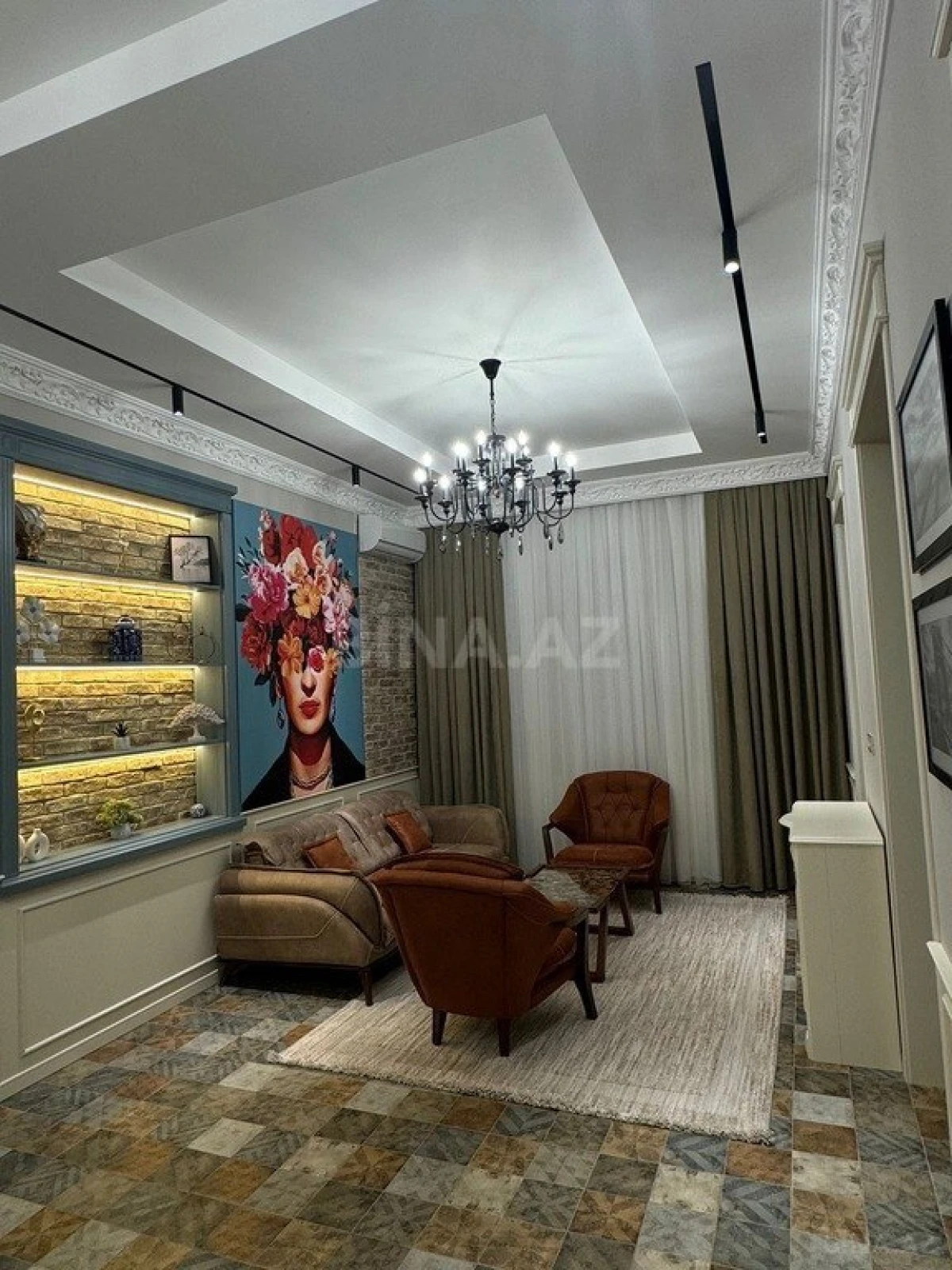 Kirayə verilir 4 otaqlı həyət evi 220 m²