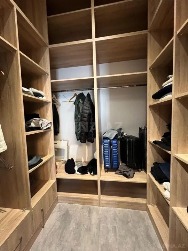 Kirayə verilir 4 otaqlı həyət evi 220 m²