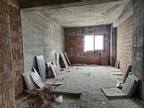 Satılır 3 otaqlı mənzil 157 m²