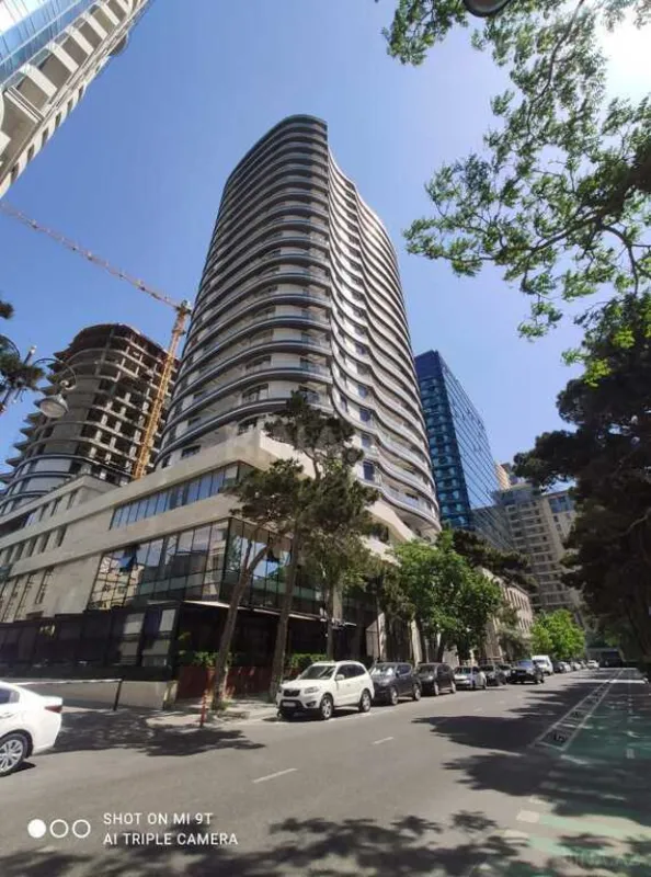 Satılır 1 otaqlı mənzil 45 m²