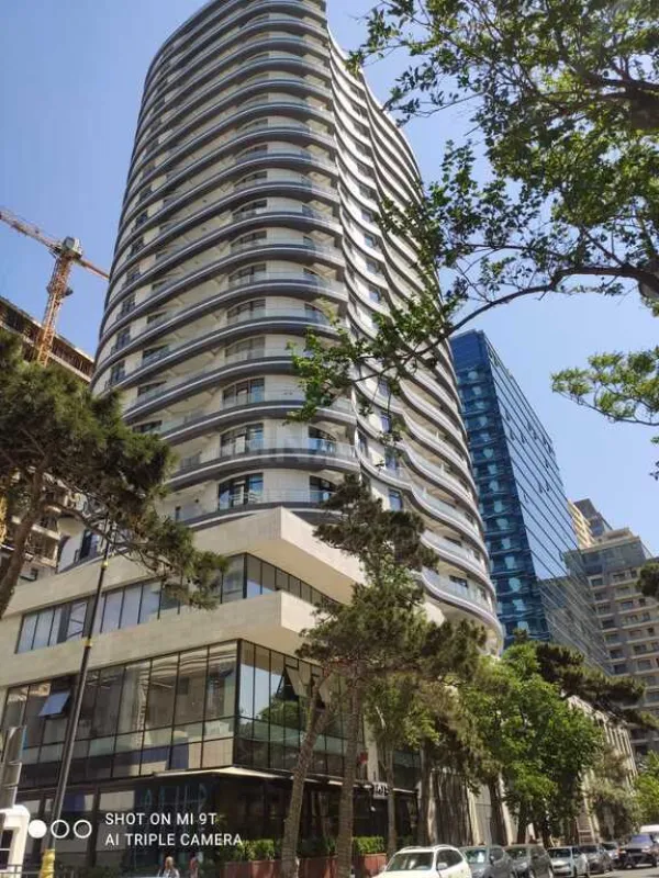 Satılır 1 otaqlı mənzil 45 m²