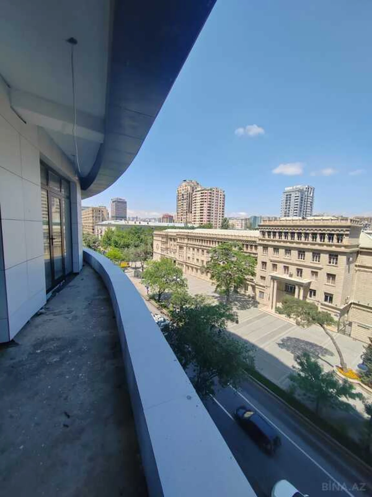 Satılır 1 otaqlı mənzil 45 m²