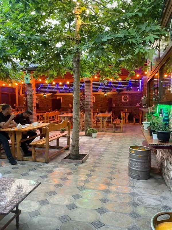 Satılır obyekt 400 m²