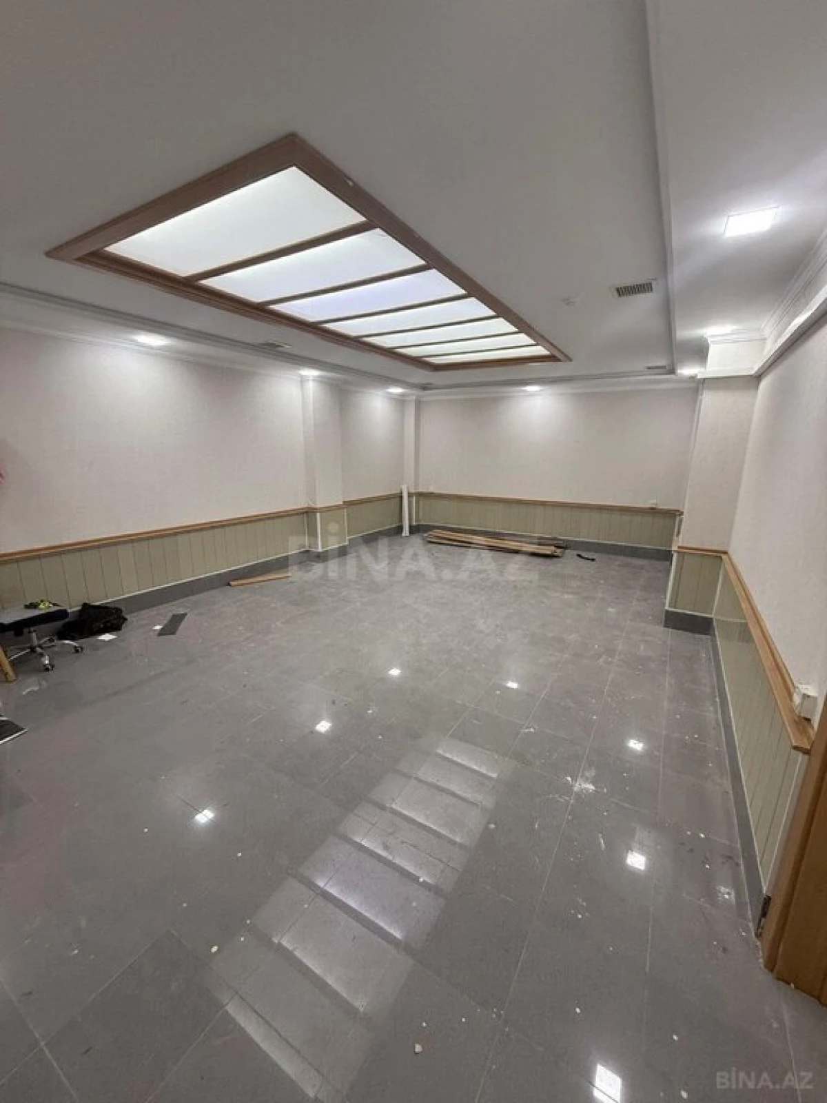 Satılır obyekt 1330 m²