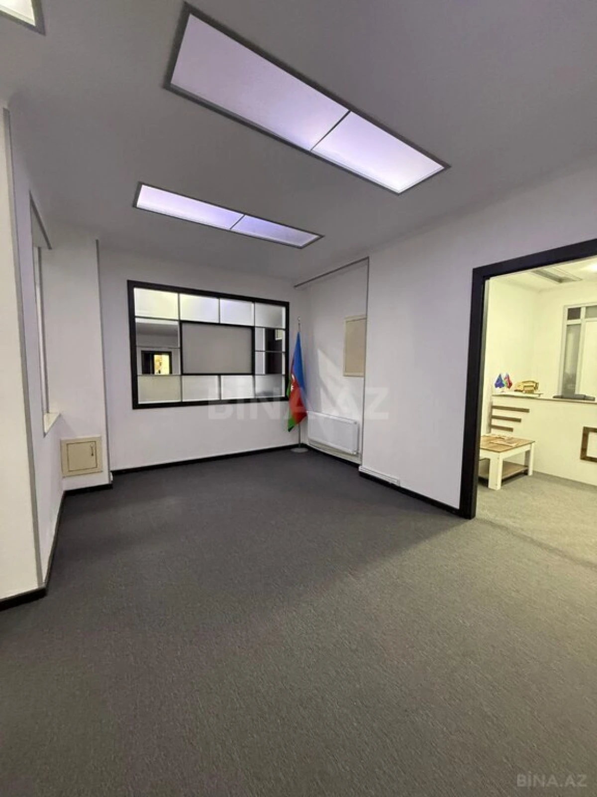 Satılır obyekt 1330 m²