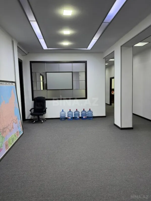 Satılır obyekt 1330 m²