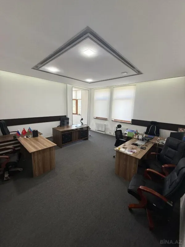 Satılır obyekt 1330 m²