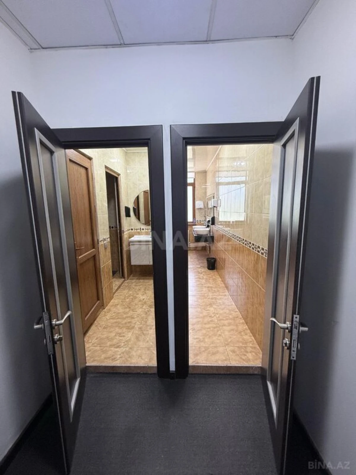 Satılır obyekt 1330 m²