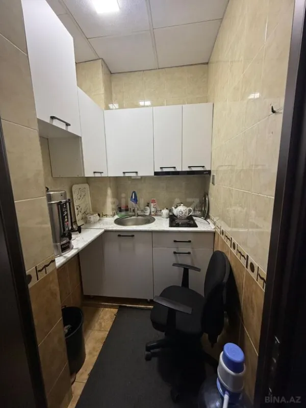 Satılır obyekt 1330 m²