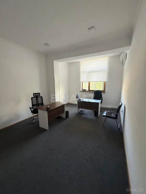 Satılır obyekt 1330 m²