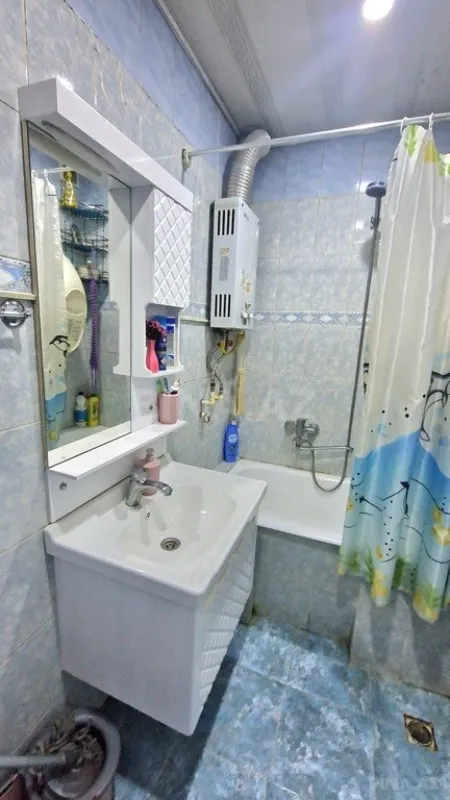 Satılır 3 otaqlı mənzil 85 m²