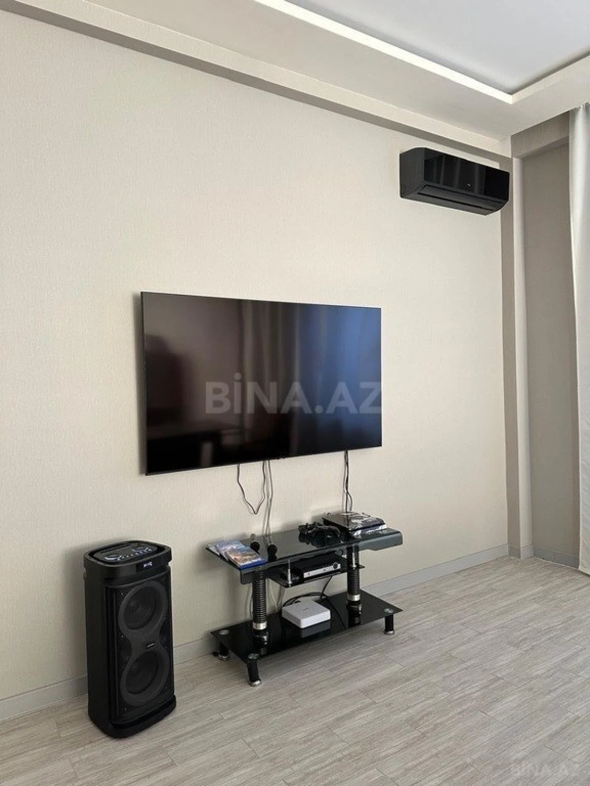 Kirayə verilir 4 otaqlı həyət evi 360 m²