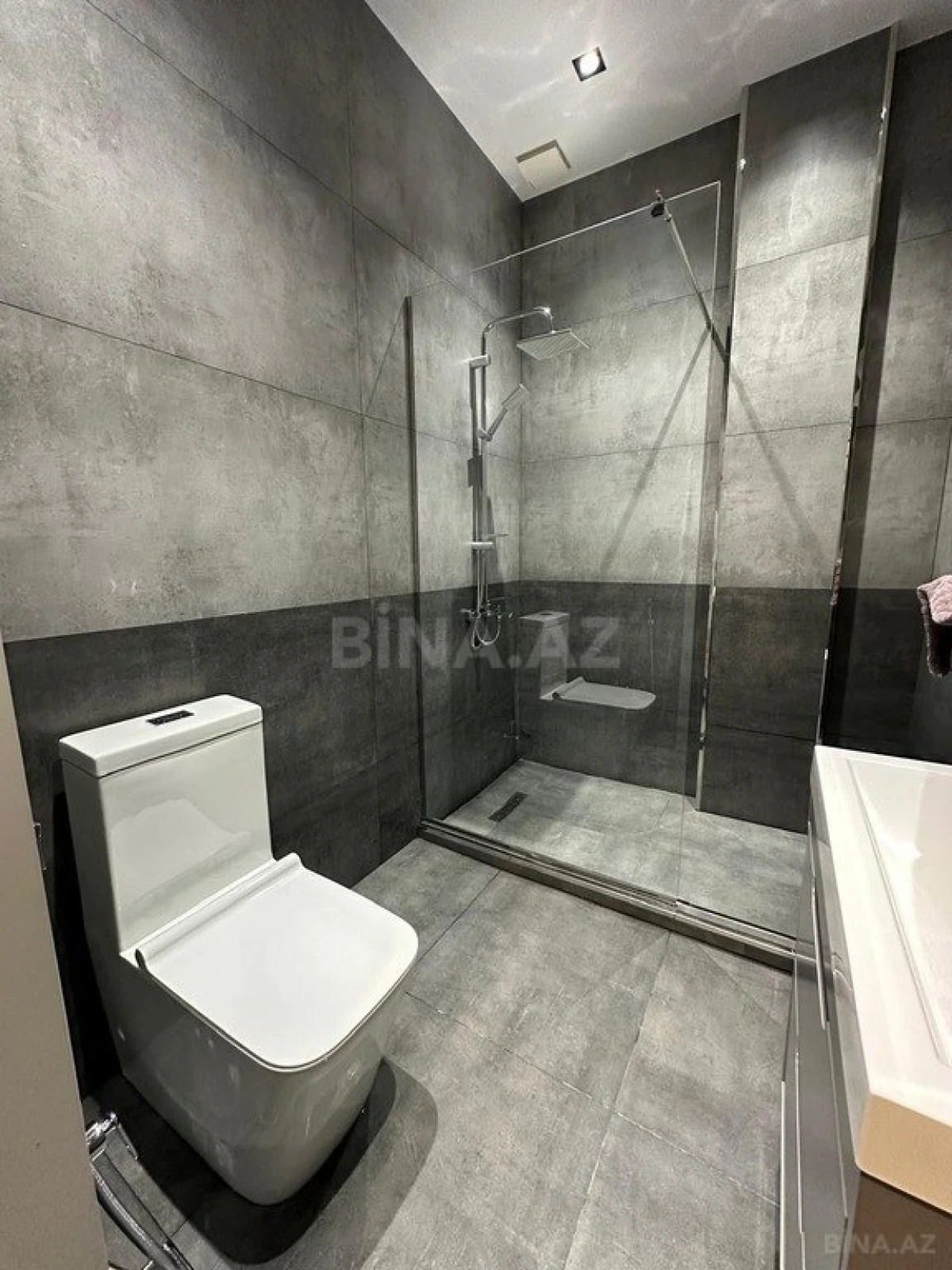 Kirayə verilir 4 otaqlı həyət evi 360 m²