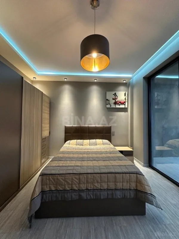 Kirayə verilir 4 otaqlı həyət evi 360 m²