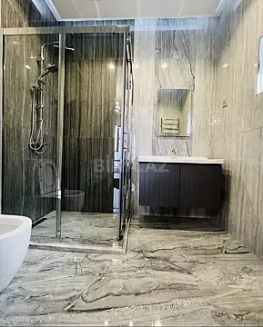 Kirayə verilir 4 otaqlı həyət evi 240 m²