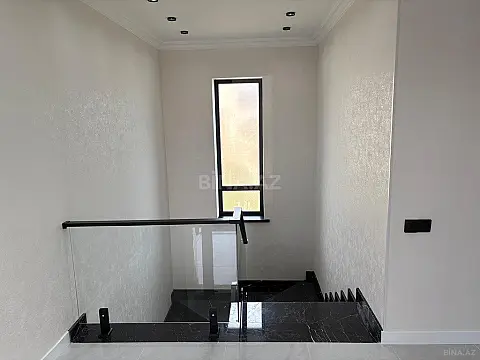 Kirayə verilir 4 otaqlı həyət evi 390 m²