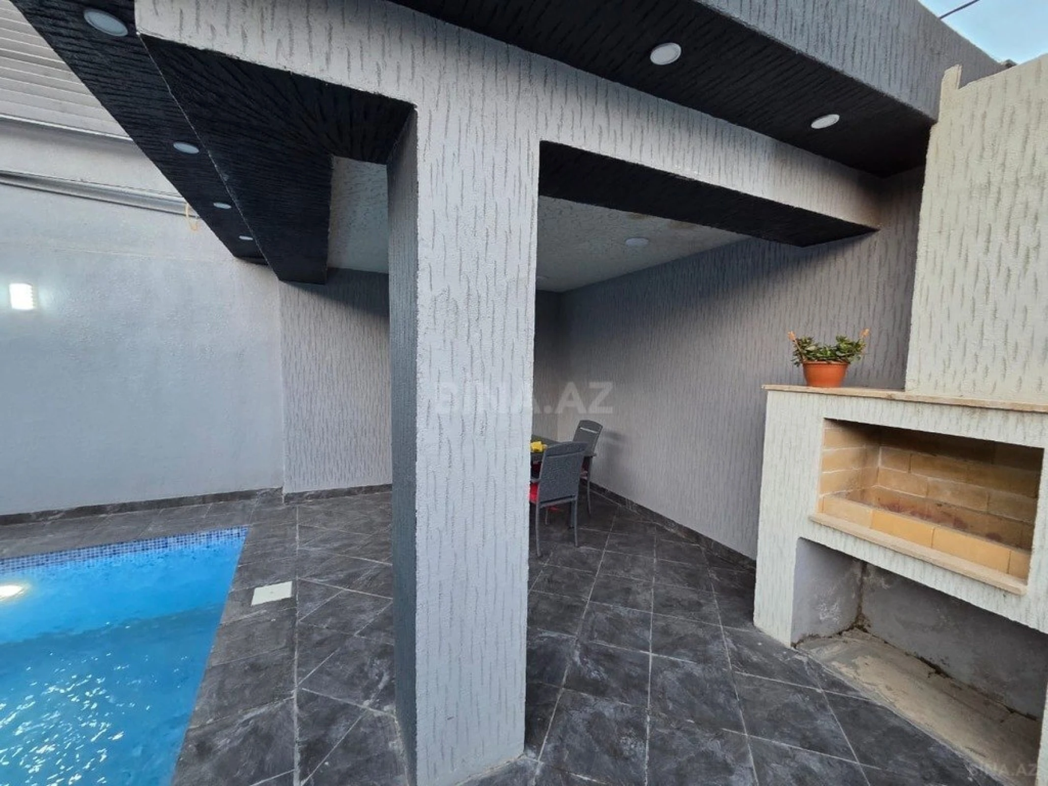 Kirayə verilir 4 otaqlı həyət evi 180 m²