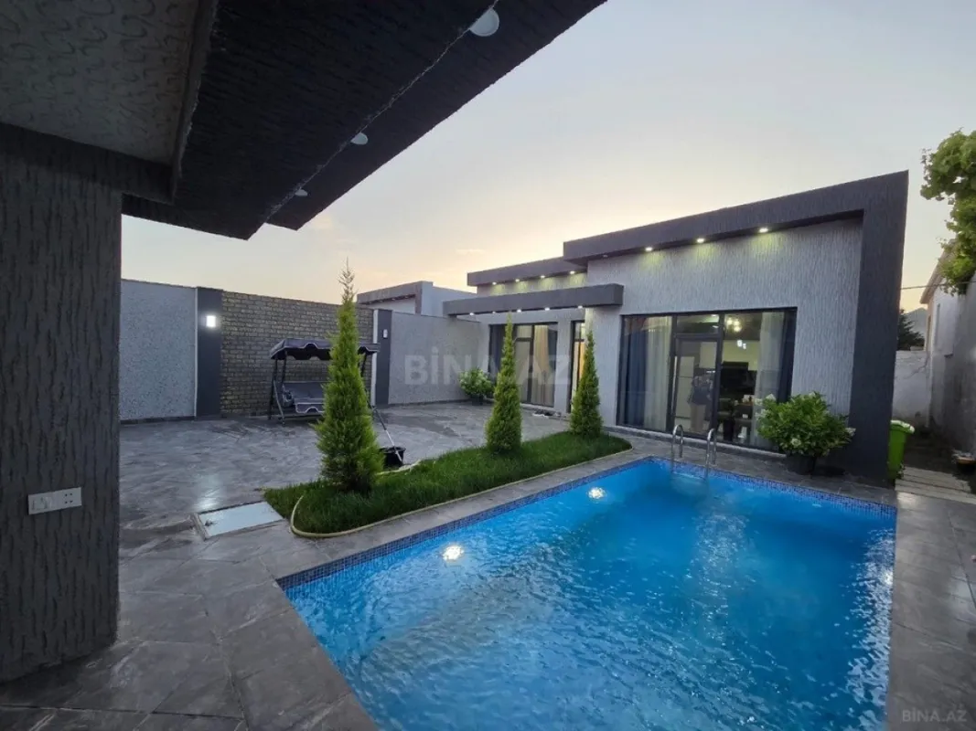 Kirayə verilir 4 otaqlı həyət evi 180 m²