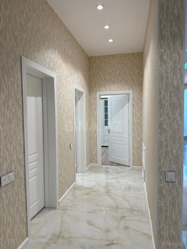 Kirayə verilir 4 otaqlı həyət evi 200 m²