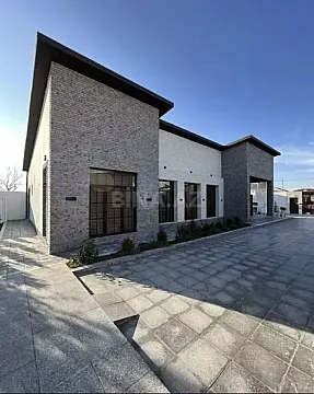 Kirayə verilir 4 otaqlı həyət evi 200 m²