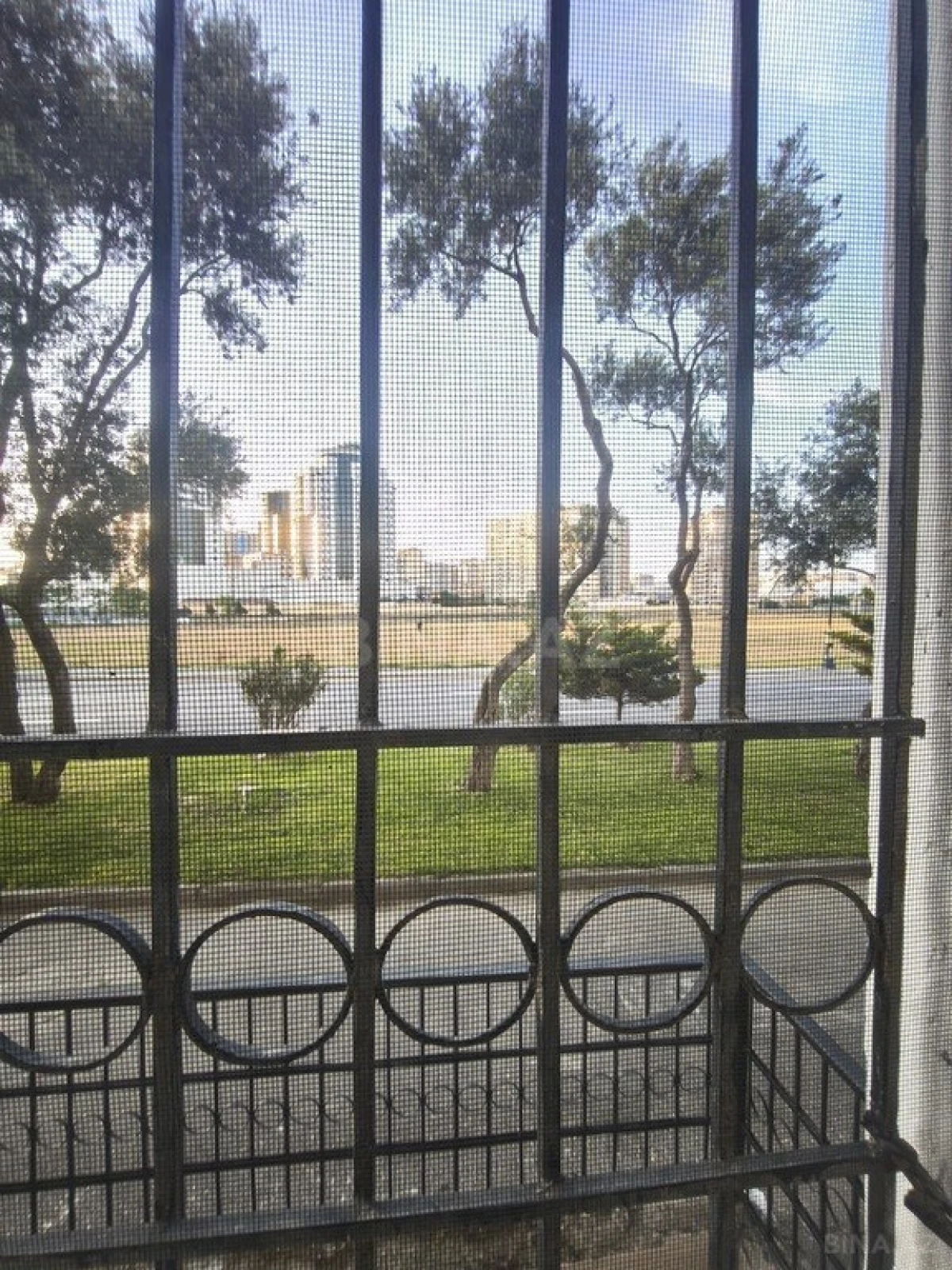 Satılır 2 otaqlı mənzil 52 m²