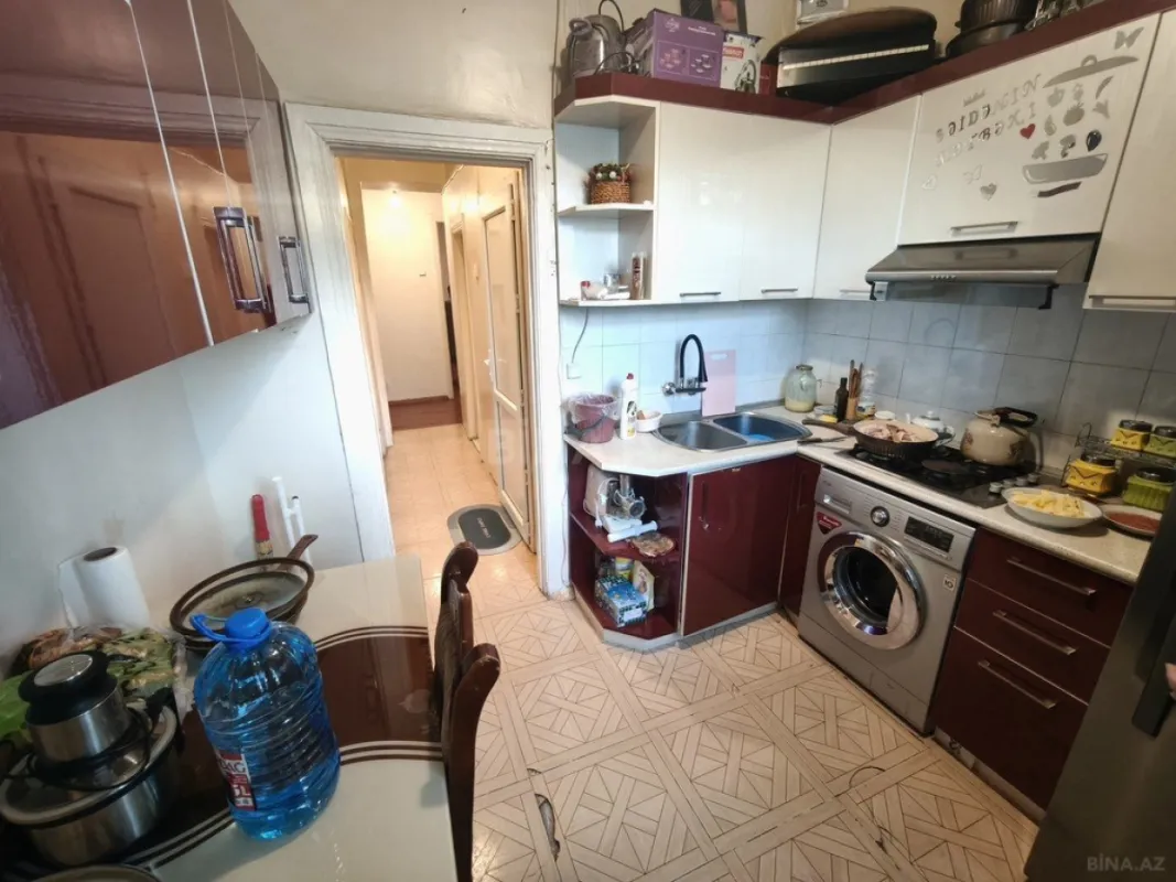 Satılır 2 otaqlı mənzil 52 m²