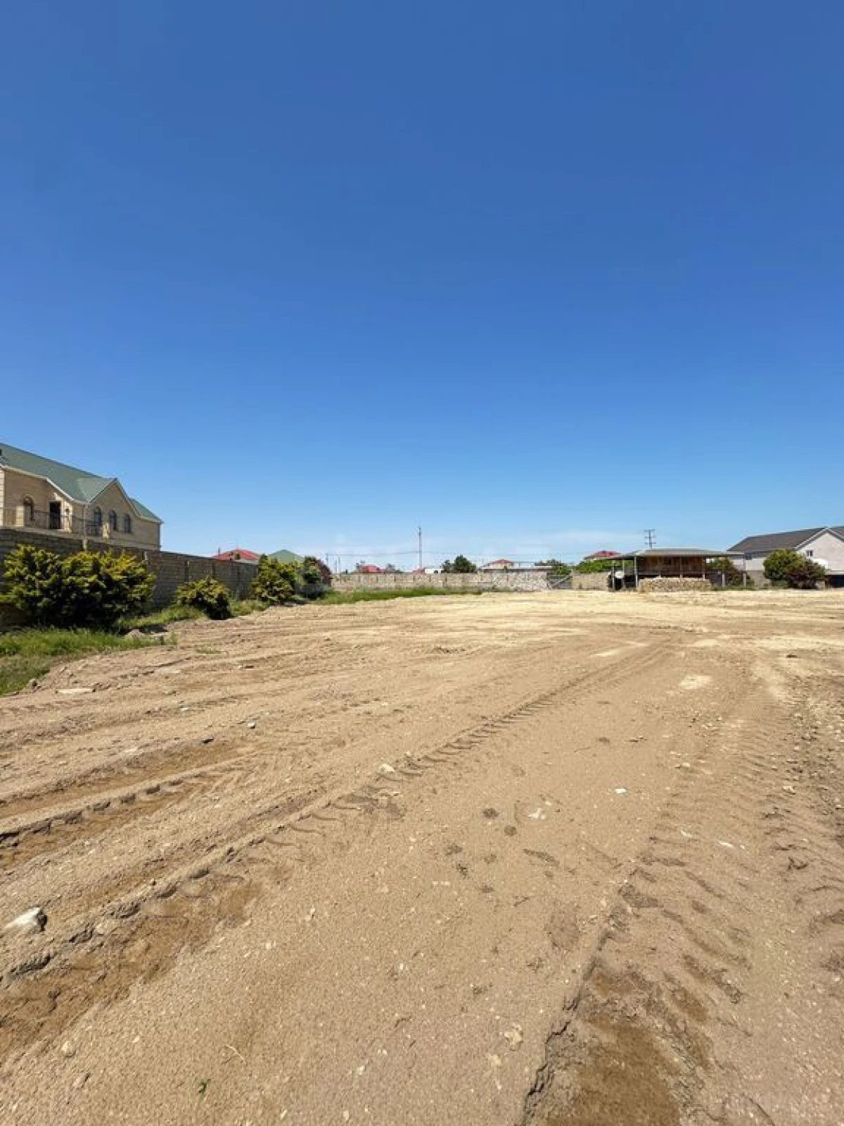 Satılır torpaq sahəsi 100 m²