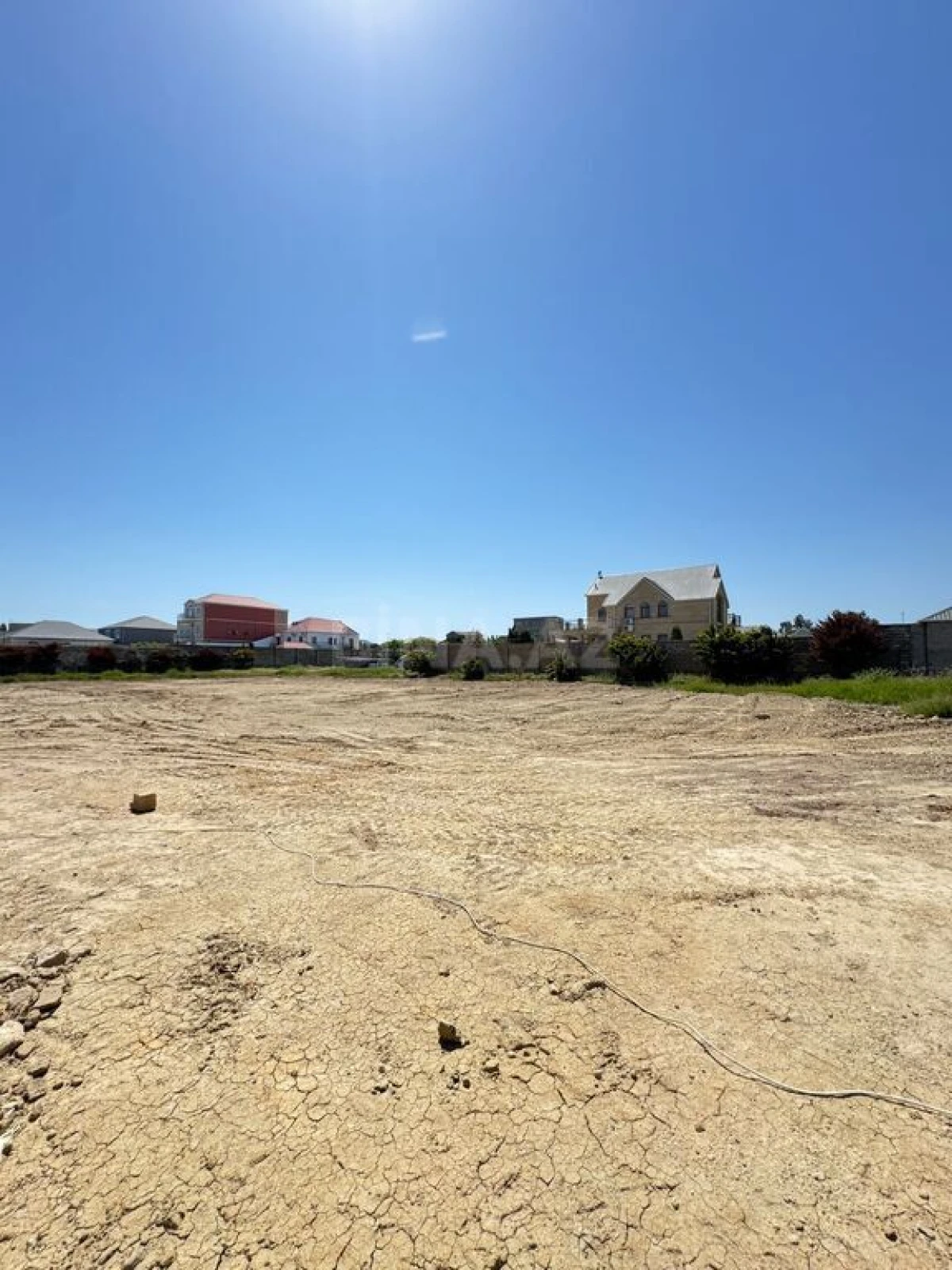 Satılır torpaq sahəsi 100 m²