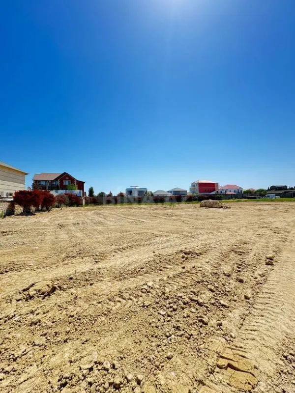 Satılır torpaq sahəsi 100 m²