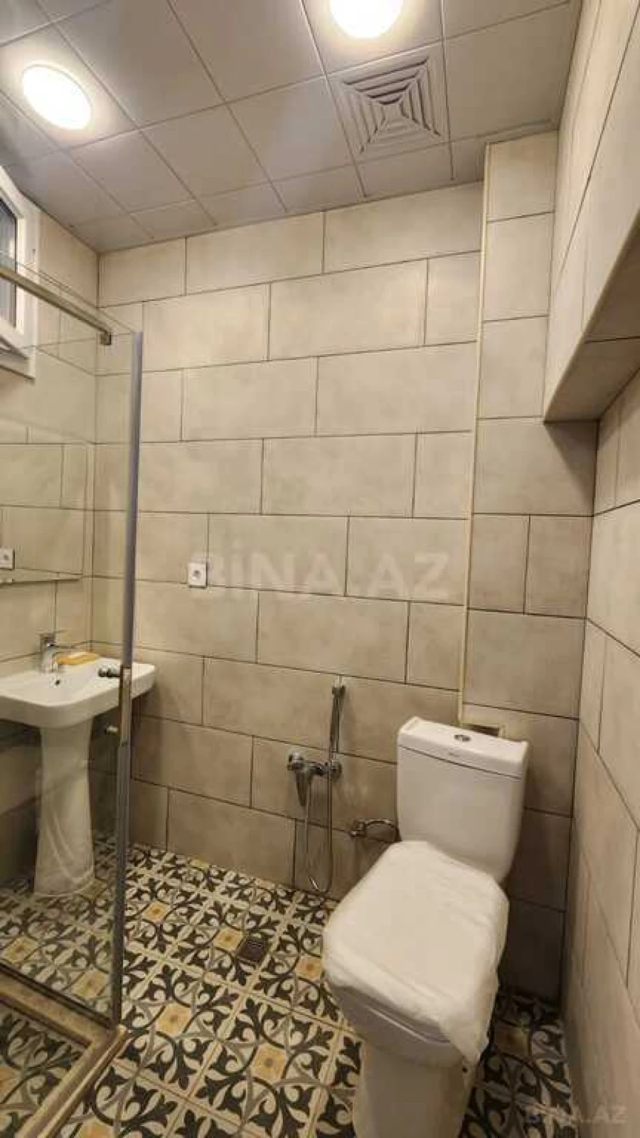 Satılır 2 otaqlı mənzil 55 m²