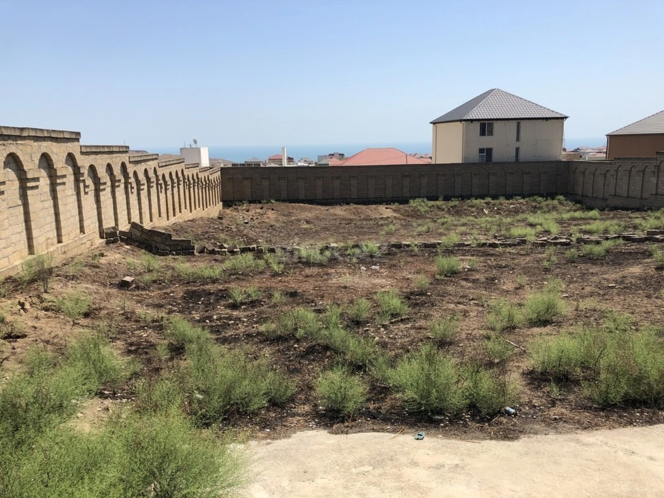 Satılır torpaq sahəsi 15 m²