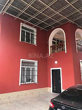 Satılır 7 otaqlı həyət evi 200 m²