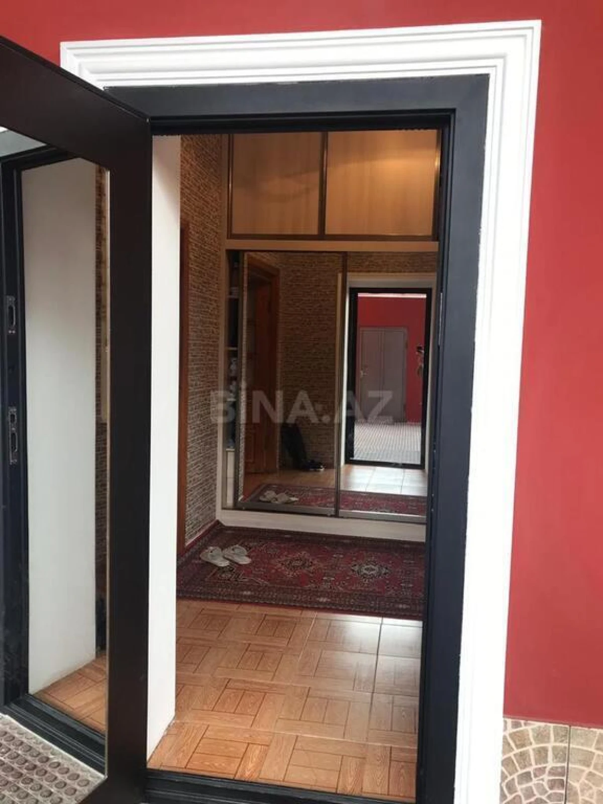 Satılır 7 otaqlı həyət evi 200 m²