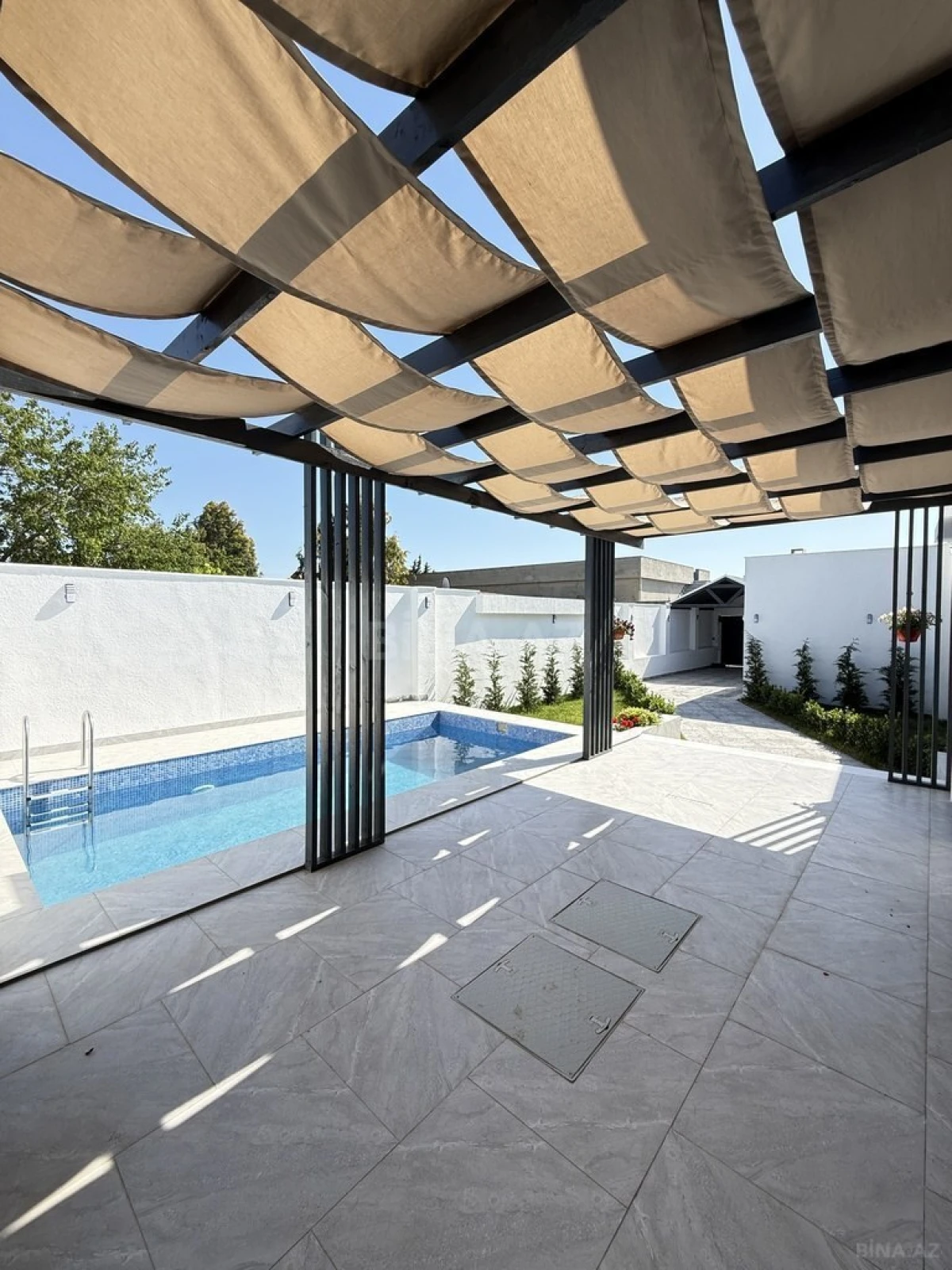 Satılır 4 otaqlı həyət evi 160 m²