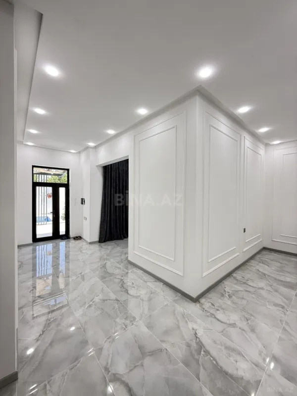 Satılır 4 otaqlı həyət evi 160 m²