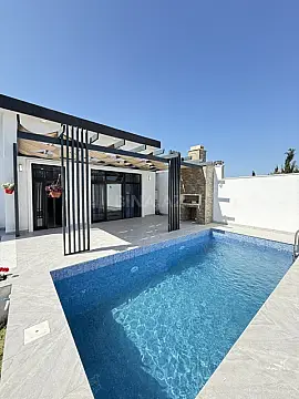 Satılır 4 otaqlı həyət evi 160 m²