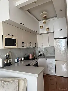 Kirayə verilir 2 otaqlı mənzil 60 m²