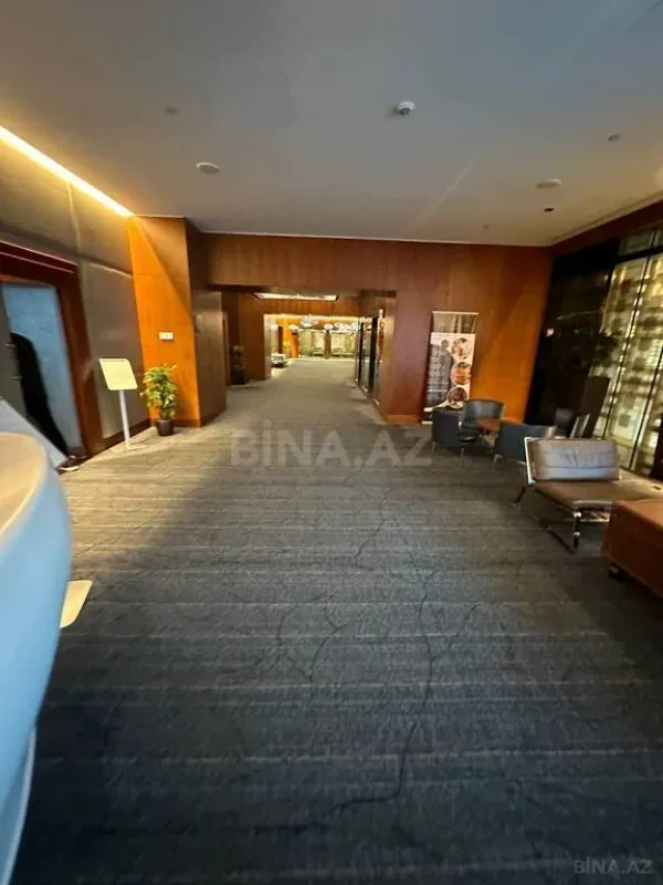 Kirayə verilir 2 otaqlı mənzil 85 m²