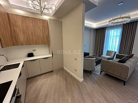 Kirayə verilir 2 otaqlı mənzil 92 m²