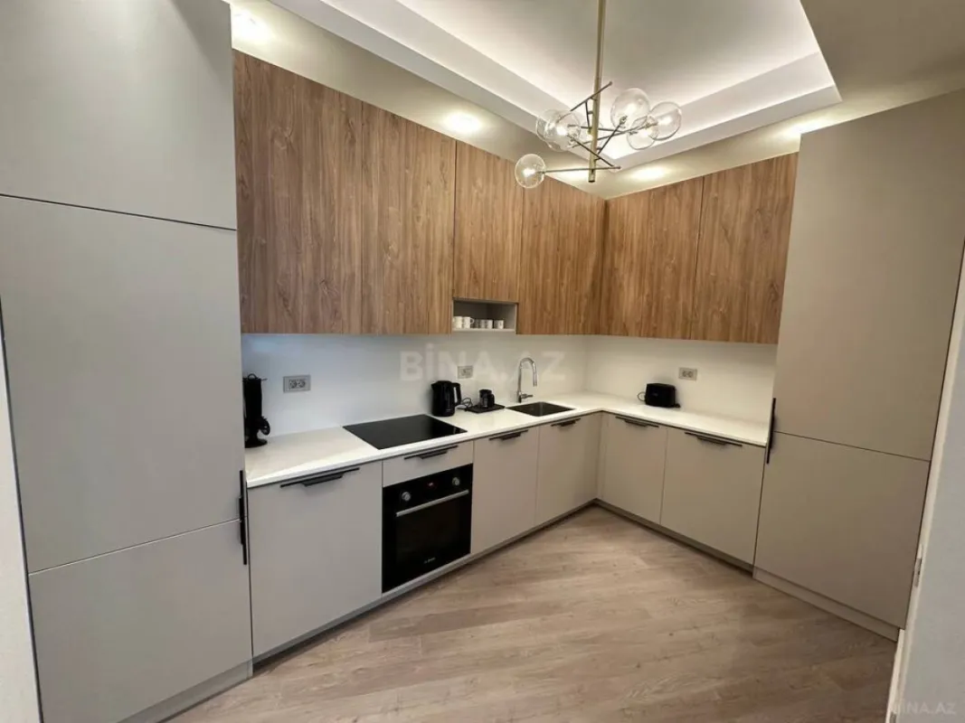 Kirayə verilir 2 otaqlı mənzil 92 m²