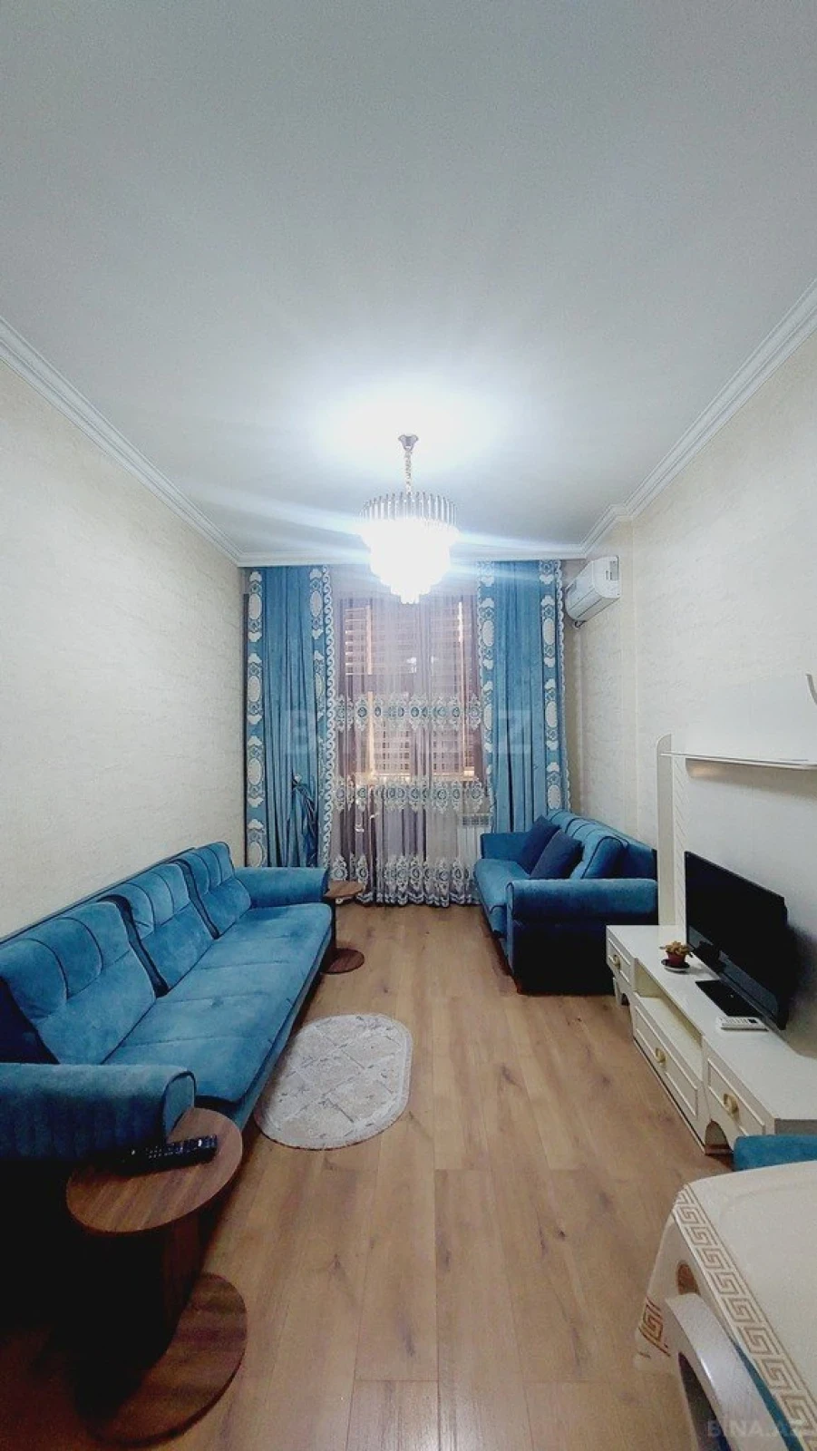 Kirayə verilir 2 otaqlı mənzil 70 m²