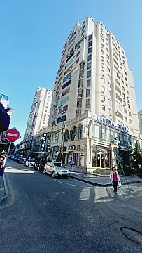 Kirayə verilir 2 otaqlı mənzil 70 m²